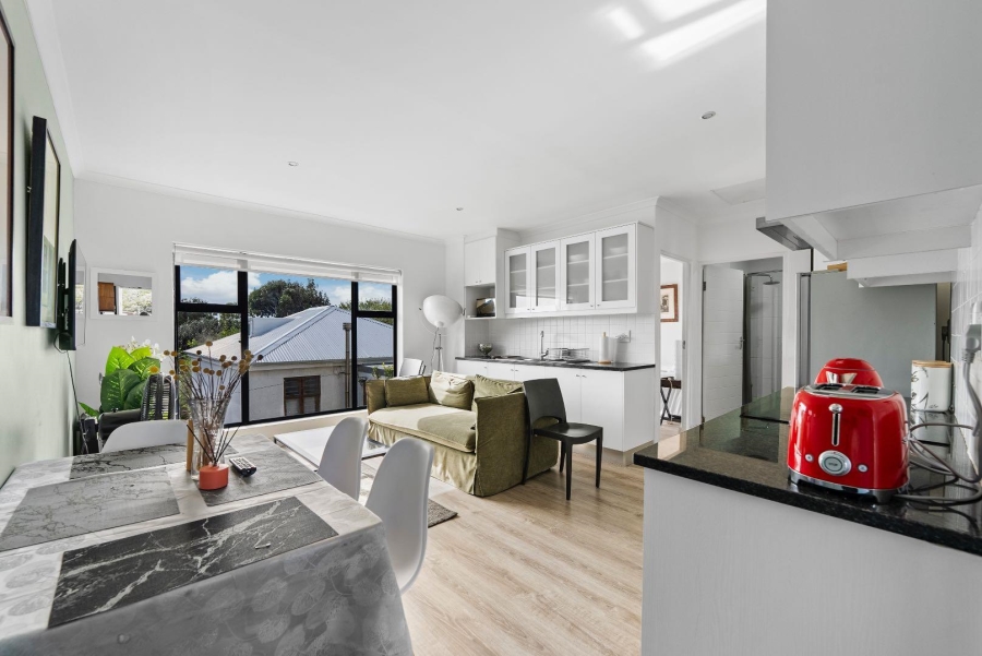 To Let 2 Bedroom Property for Rent in Observatory Western Cape